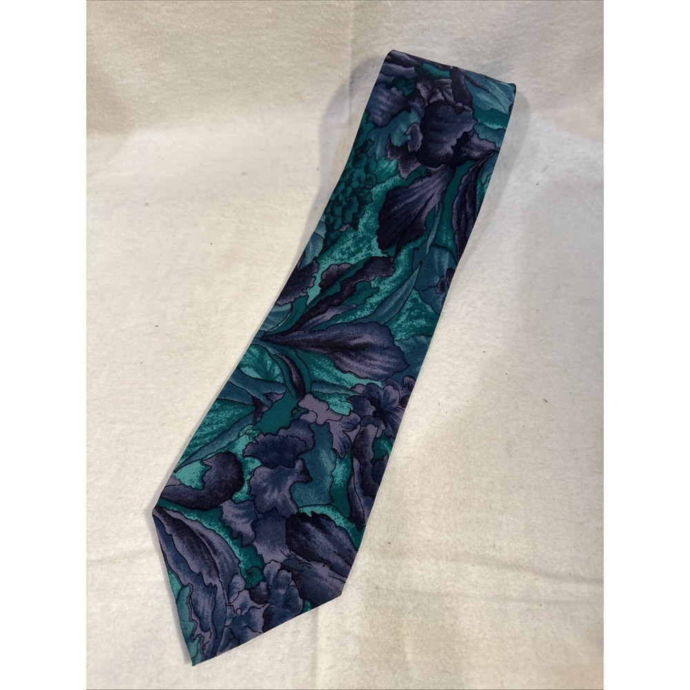VTG CARMEL BY THE SEA TIE SILK The Men's Wearhouse 59" L 3.75" W Art Scene Iris